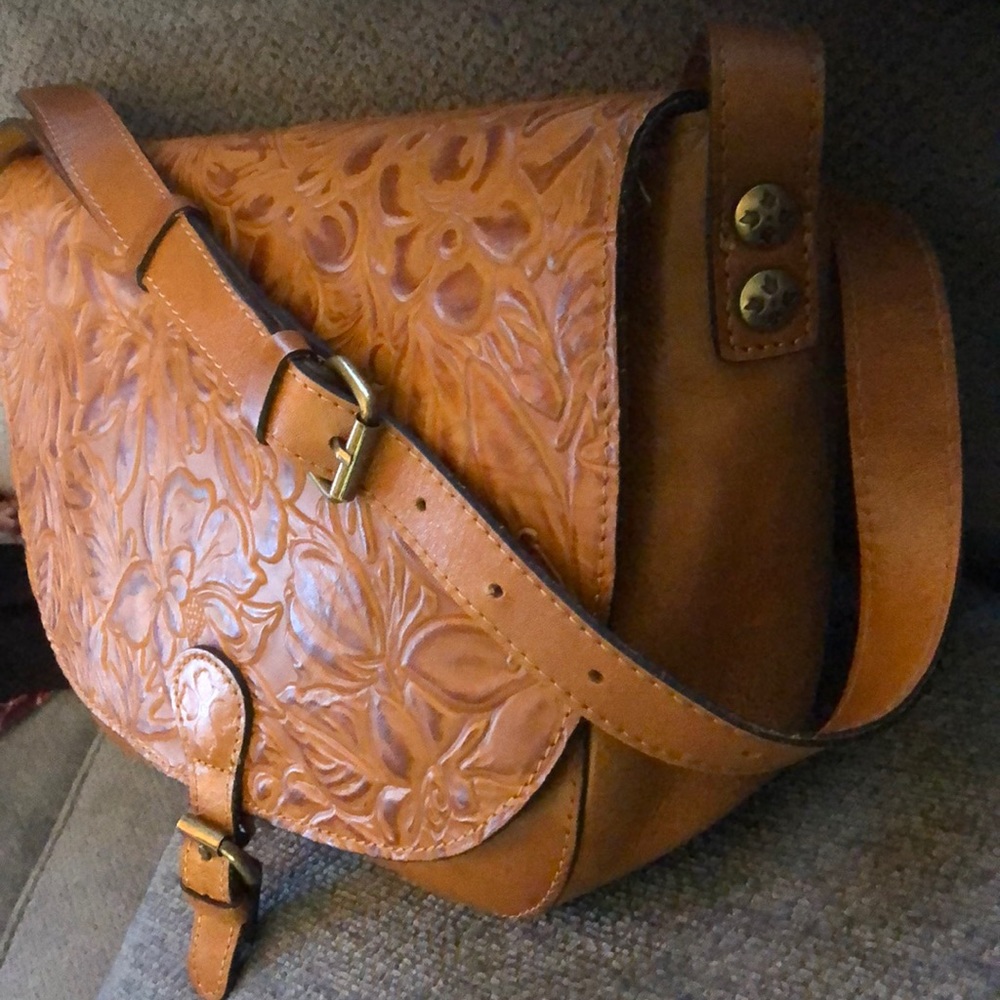 Beautiful Patricia Nashua  tooled leather bag